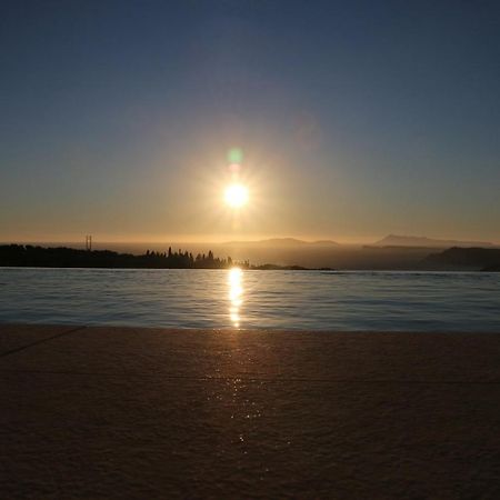 ארילס Sunset Sea View Villa 5 מראה חיצוני תמונה